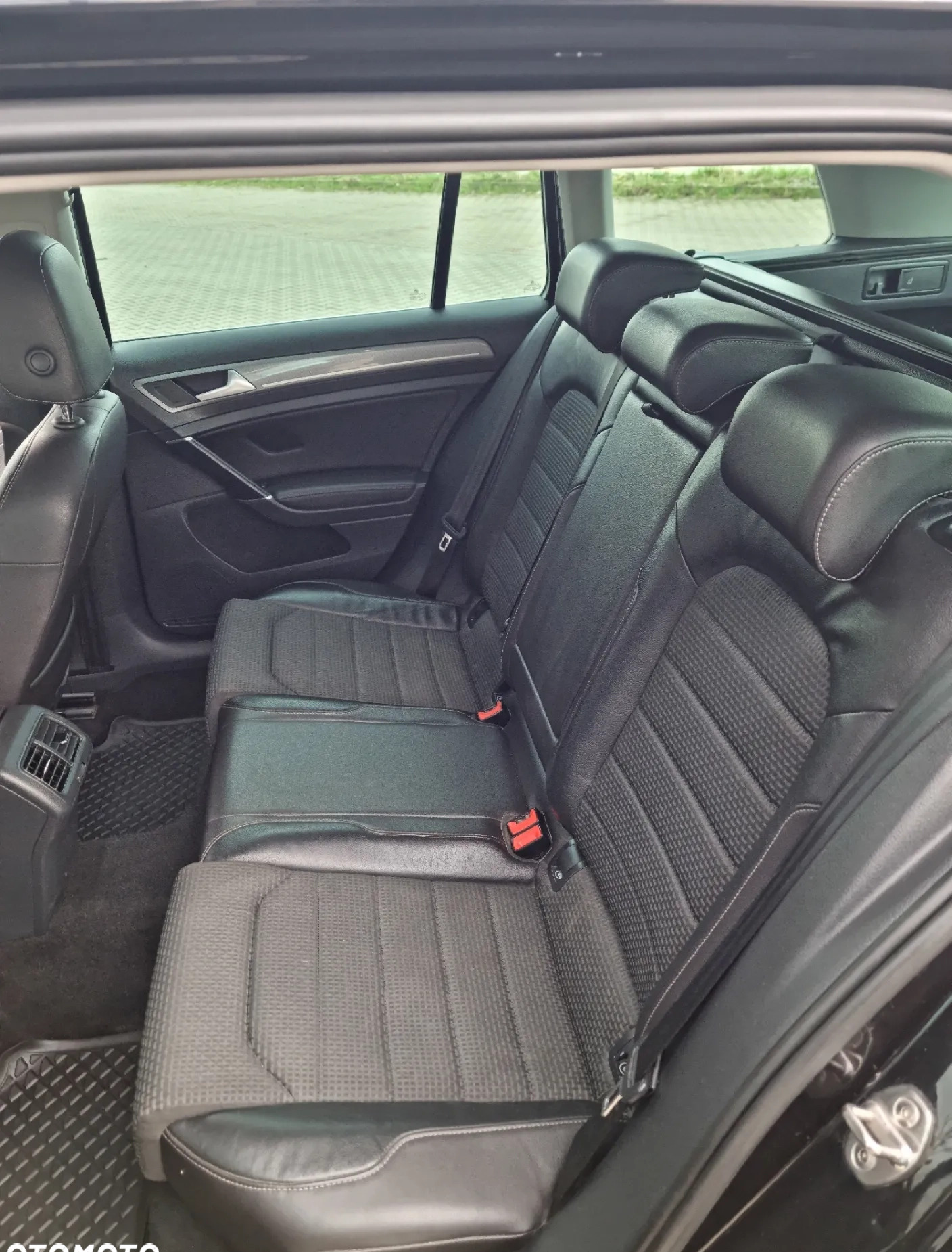 Volkswagen Golf cena 61500 przebieg: 252000, rok produkcji 2015 z Bytom małe 137
